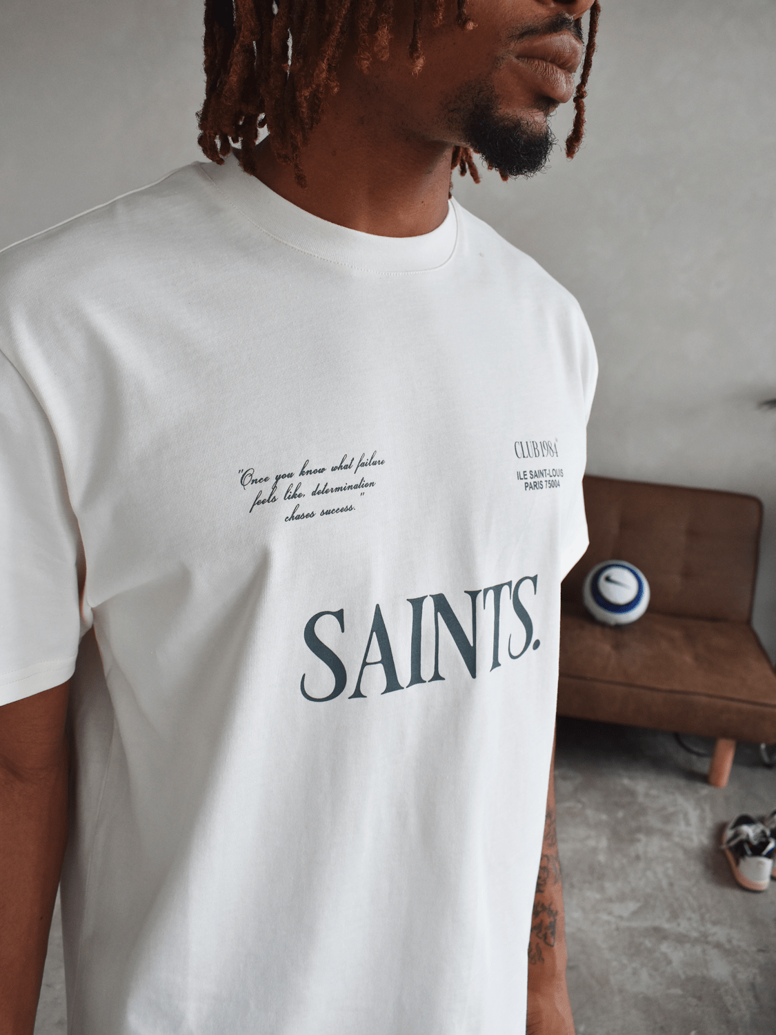 CLUB 1984. Artisian T-shirt - Off White T-Shirt