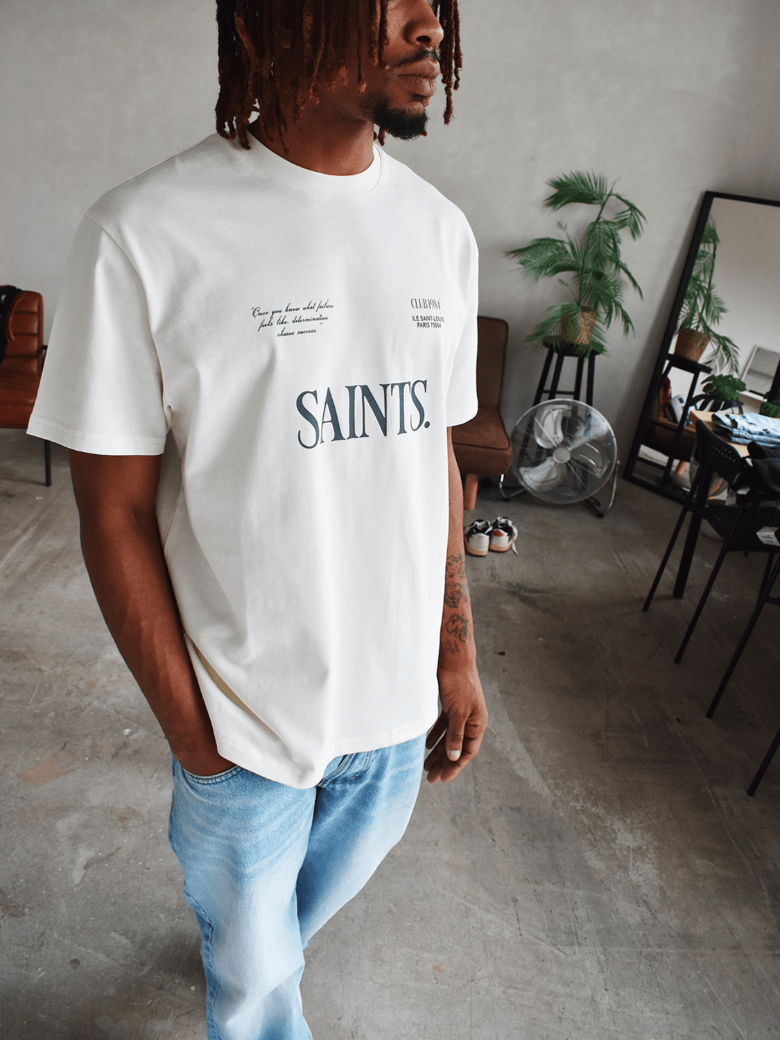 CLUB 1984. Artisian T-shirt - Off White T-Shirt