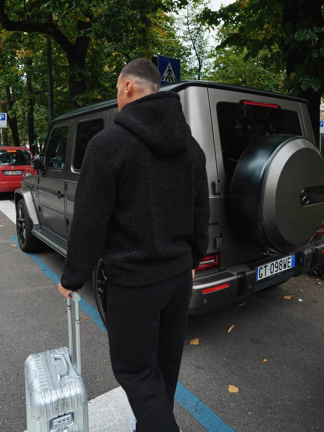 CLUB 1984. Club Sherpa Hoodie - Black Hoodie