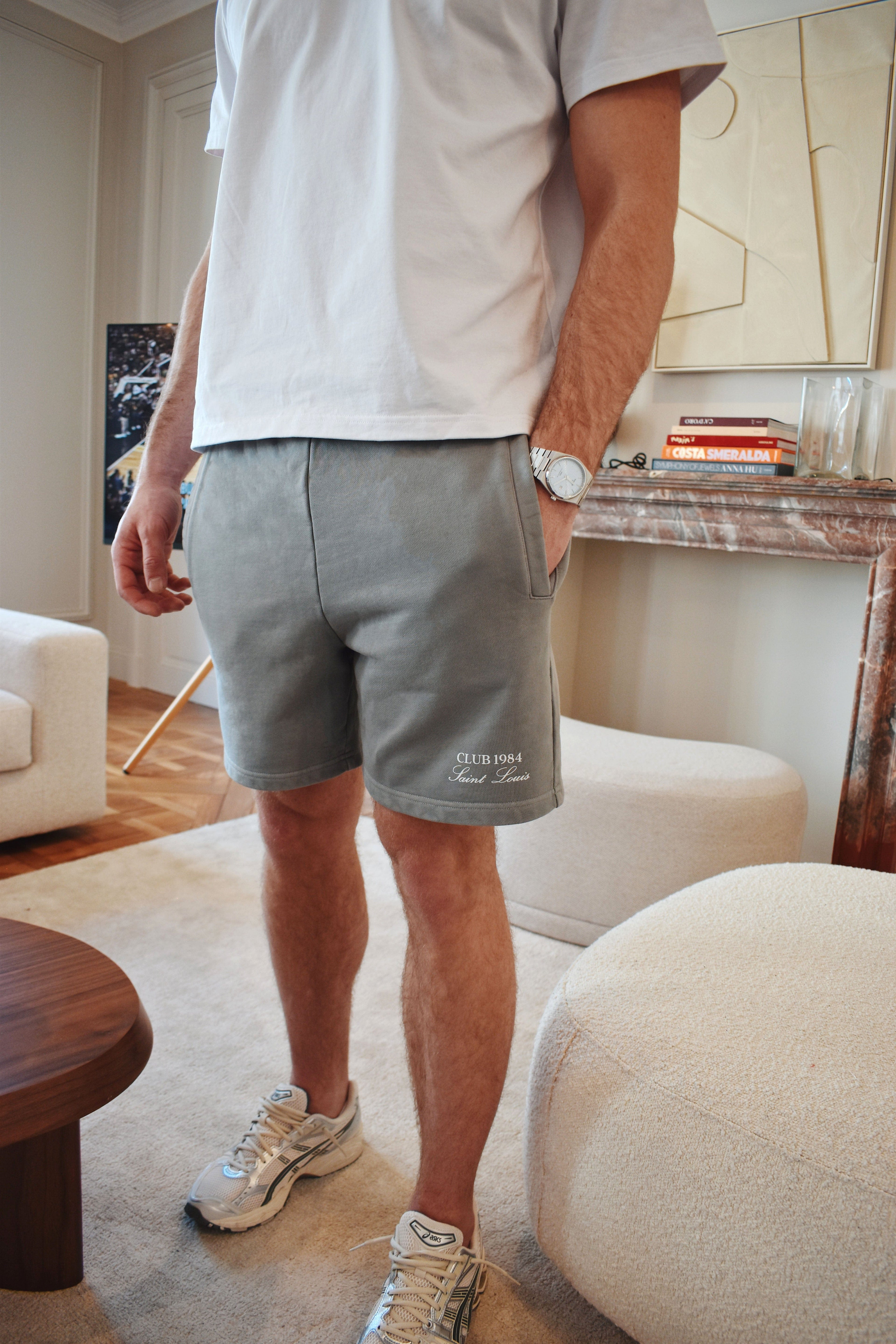 CLUB 1984. Essential Shorts - Washed Light Grey shorts