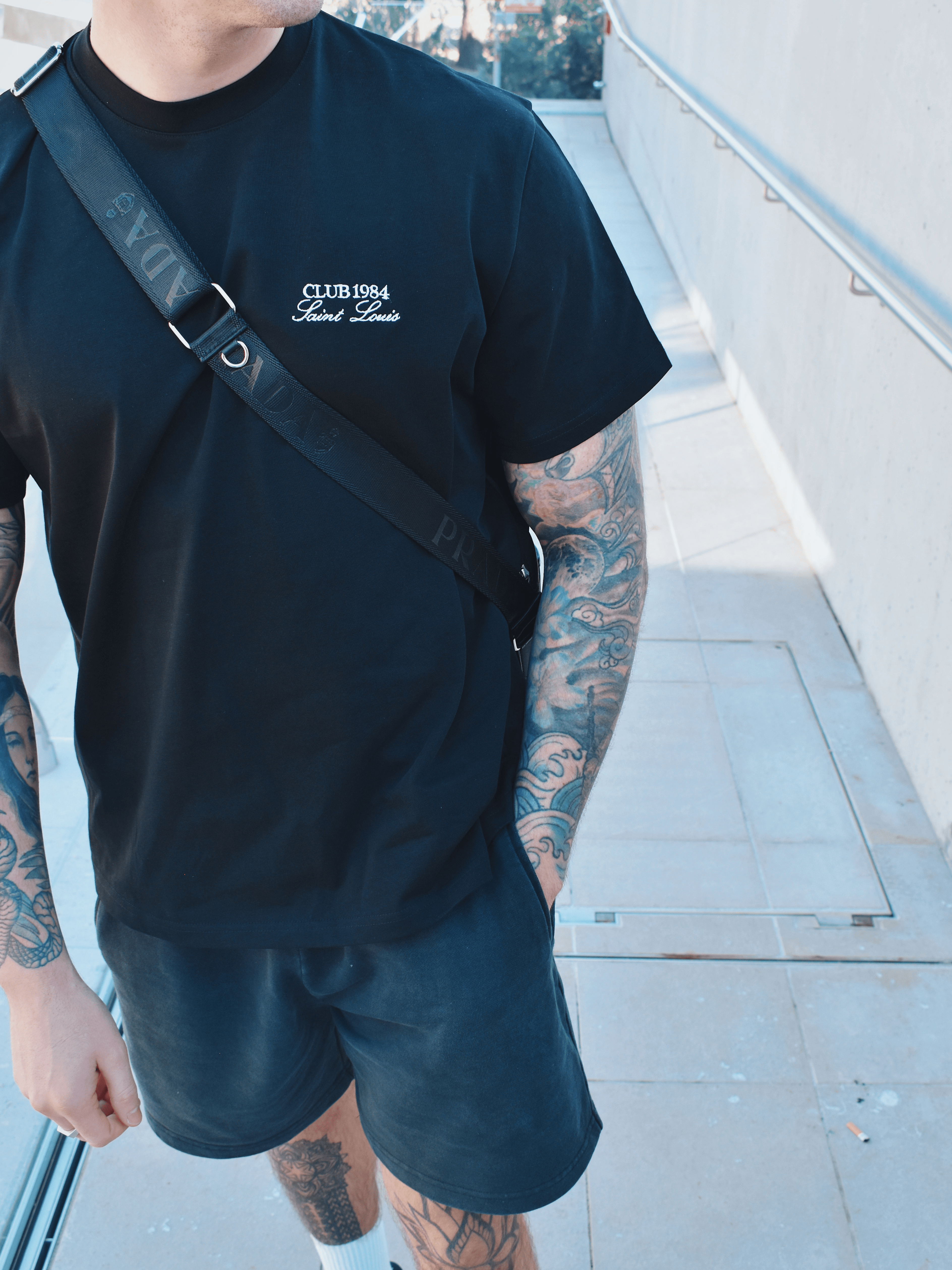 CLUB 1984. Essential T-shirt - Black T-Shirt