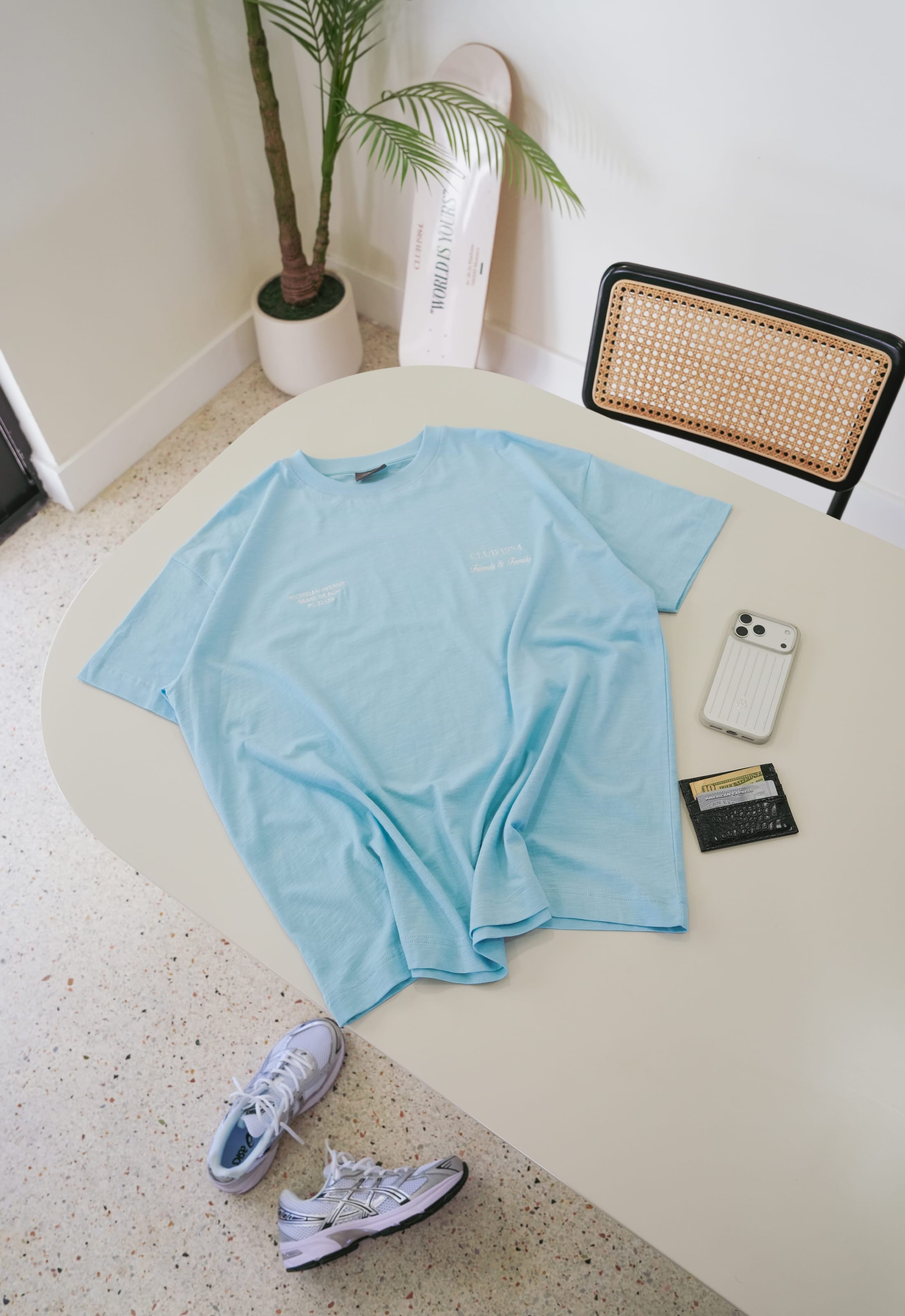 CLUB 1984. F&F Miami T-shirt - Light Blue T-Shirt