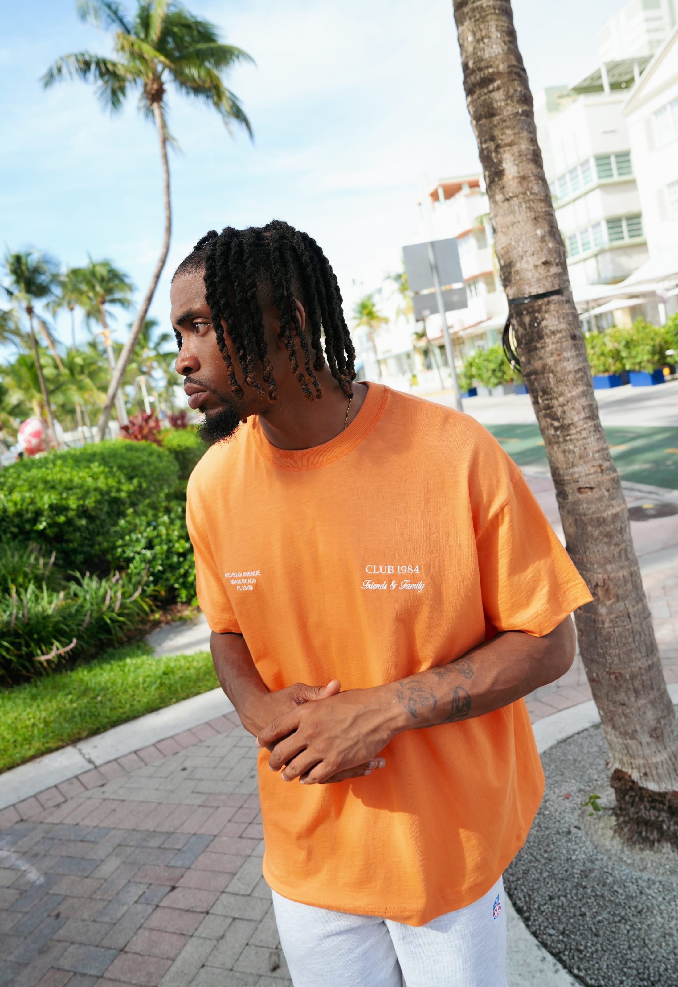 CLUB 1984. F&F Miami T-shirt - Orange T-Shirt