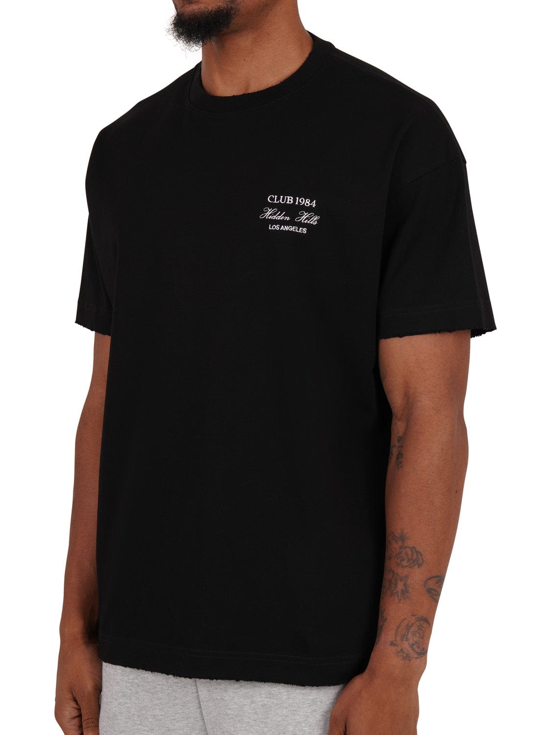 CLUB 1984. Hidden Hills Distressed T-Shirt - Black T-Shirt