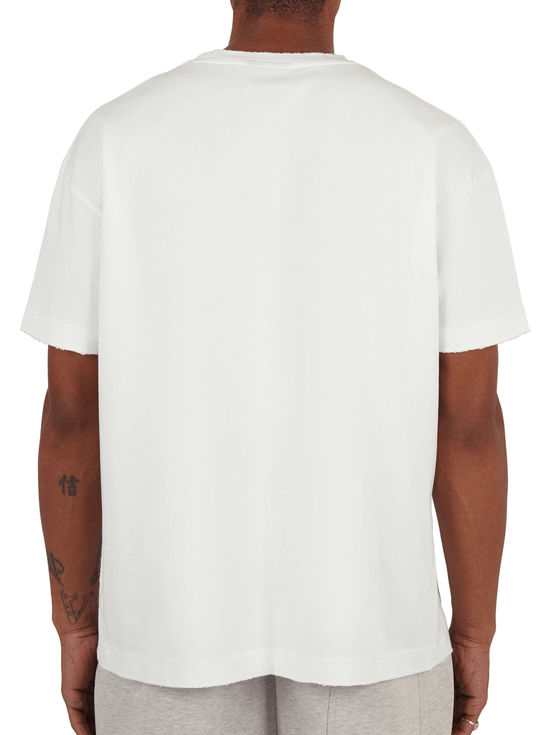 CLUB 1984. Hidden Hills Distressed T-Shirt - Off White T-Shirt