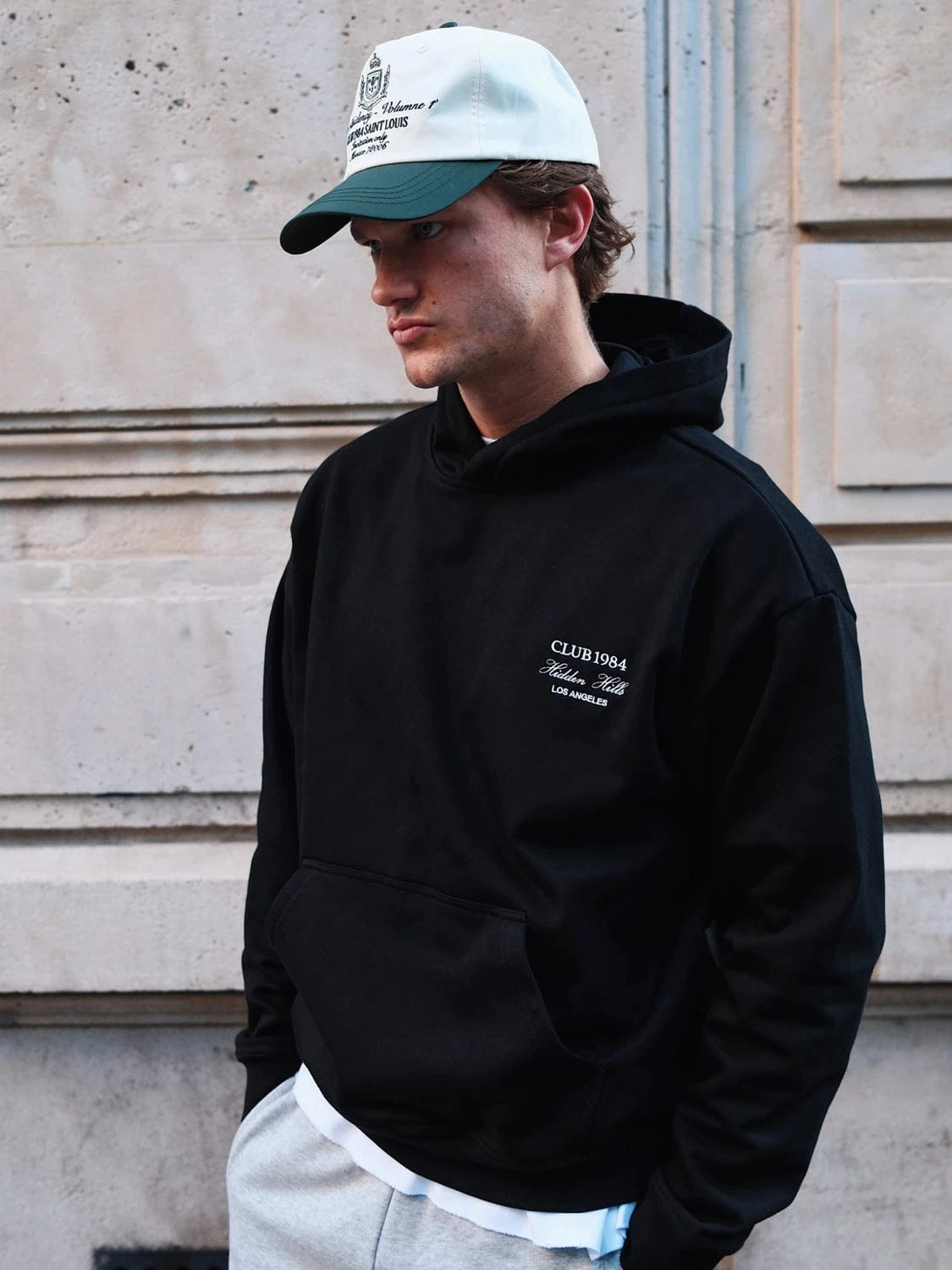CLUB 1984. Hidden Hills Hoodie - Black Hoodie