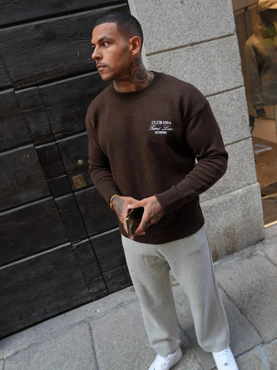 CLUB 1984. Homme Knitted Sweatshirt - Coffee Sweatshirt