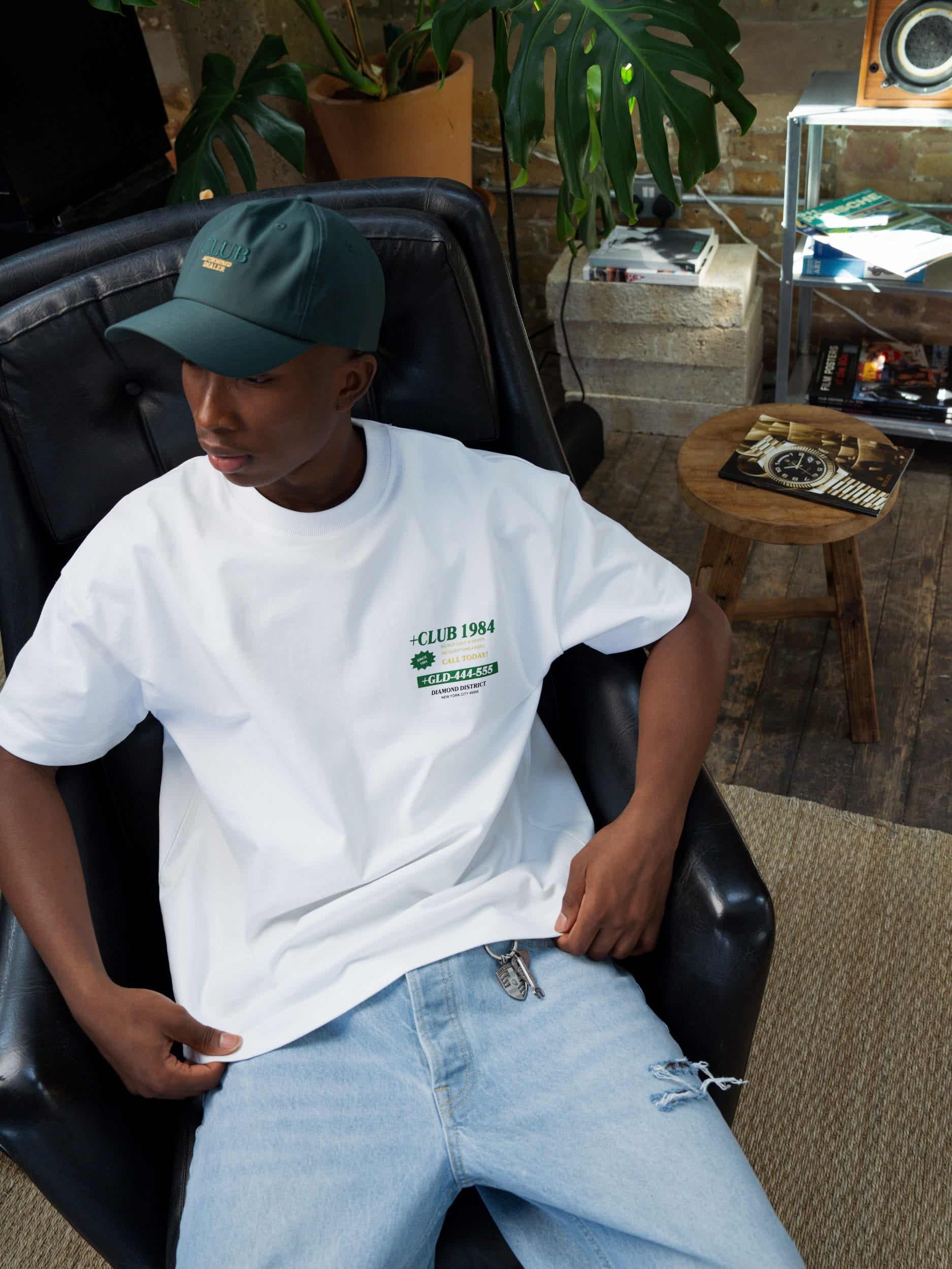 CLUB 1984. Jewellery Store T-shirt - White T-Shirt