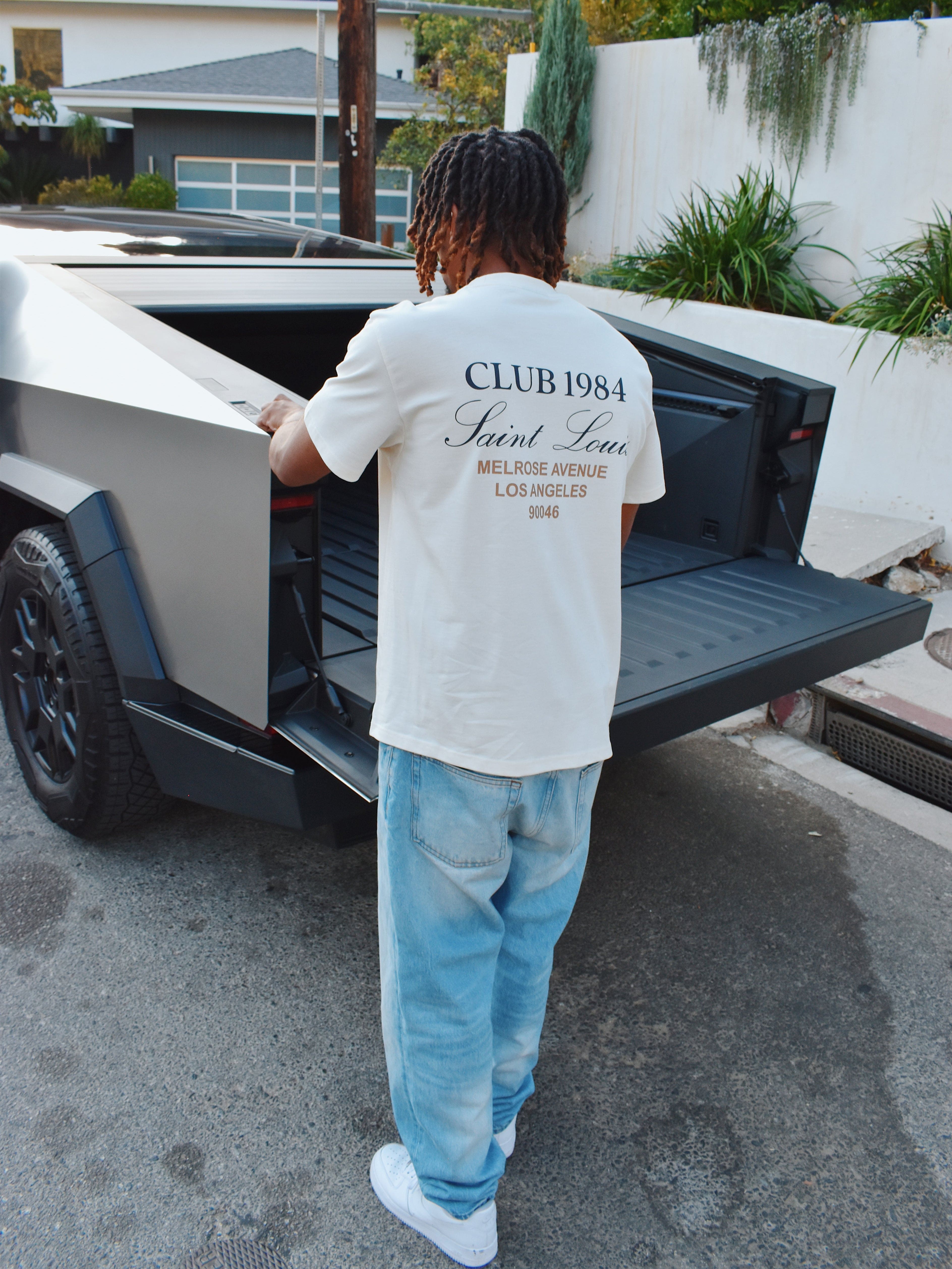 CLUB 1984. Melrose 1984 T-shirt - Off White T-Shirt