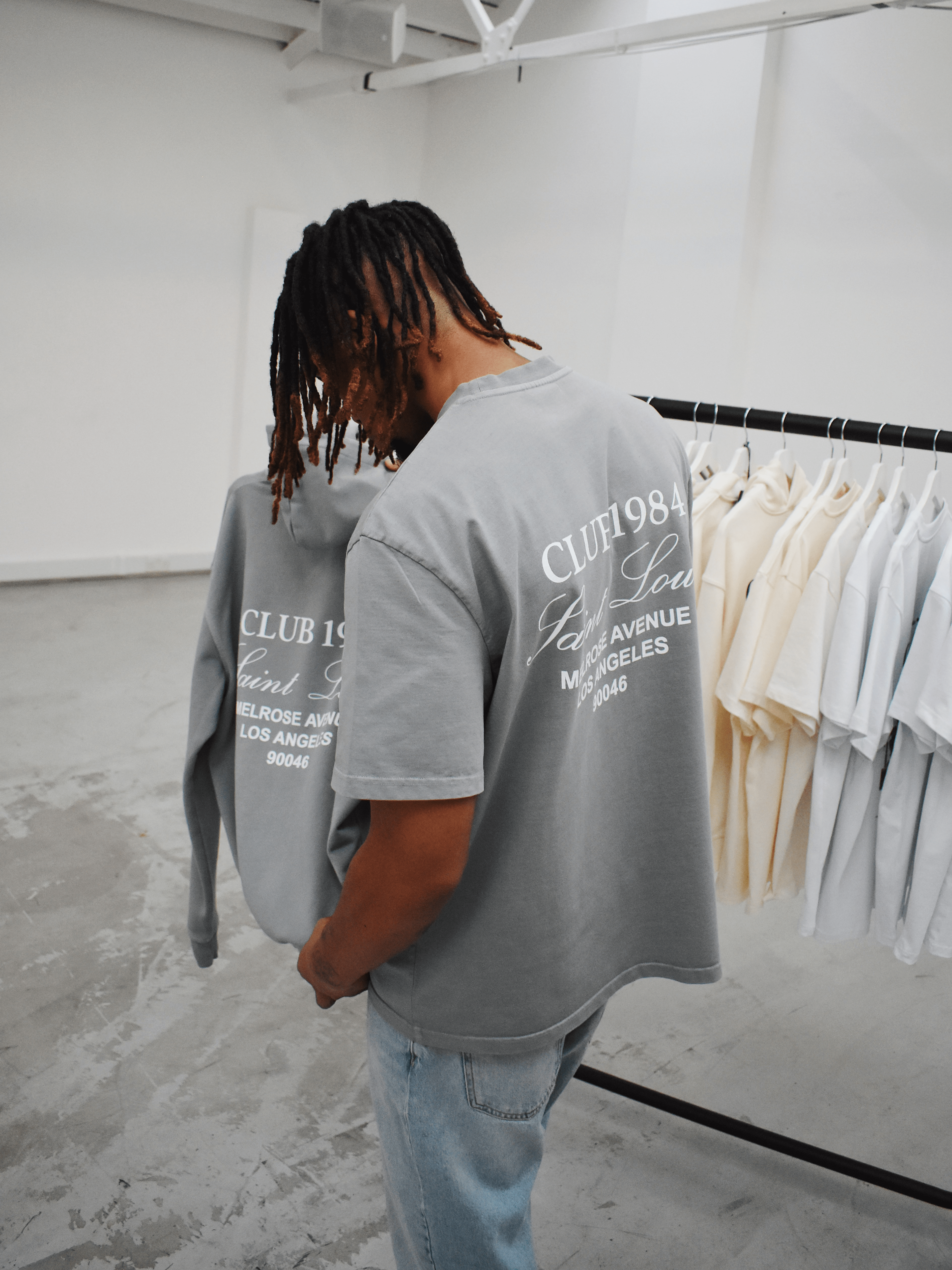 CLUB 1984. Melrose 1984 T-shirt - Washed Light Grey T-Shirt