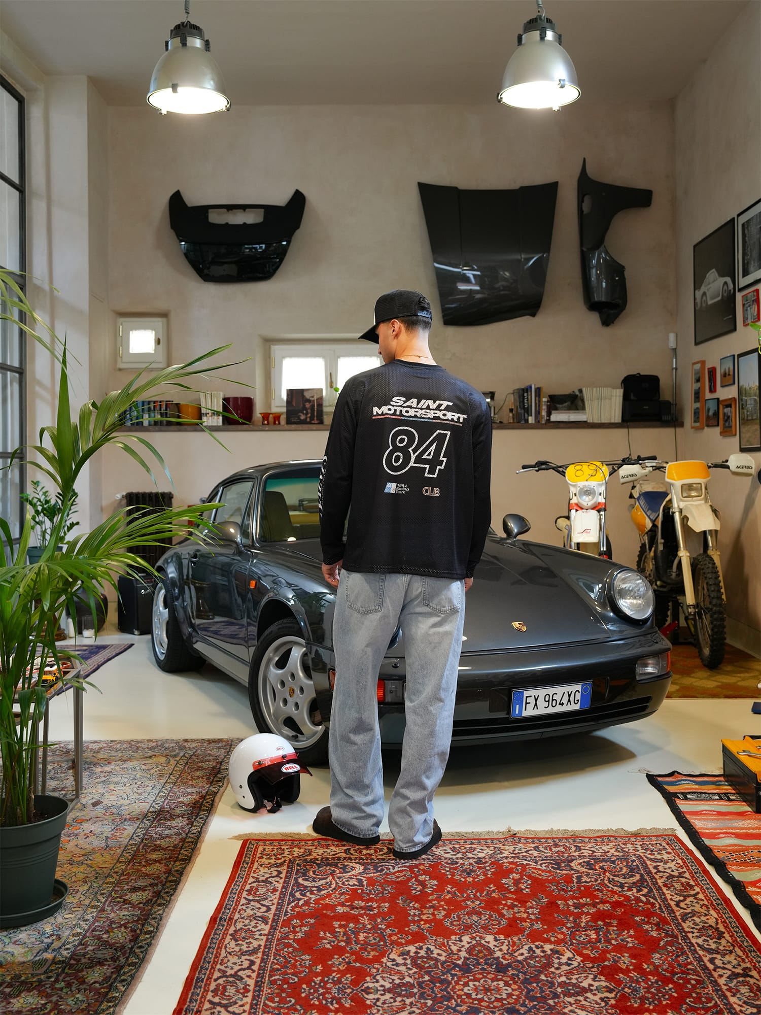CLUB 1984. Motorsport Mesh LS T-shirt - Black T-Shirt