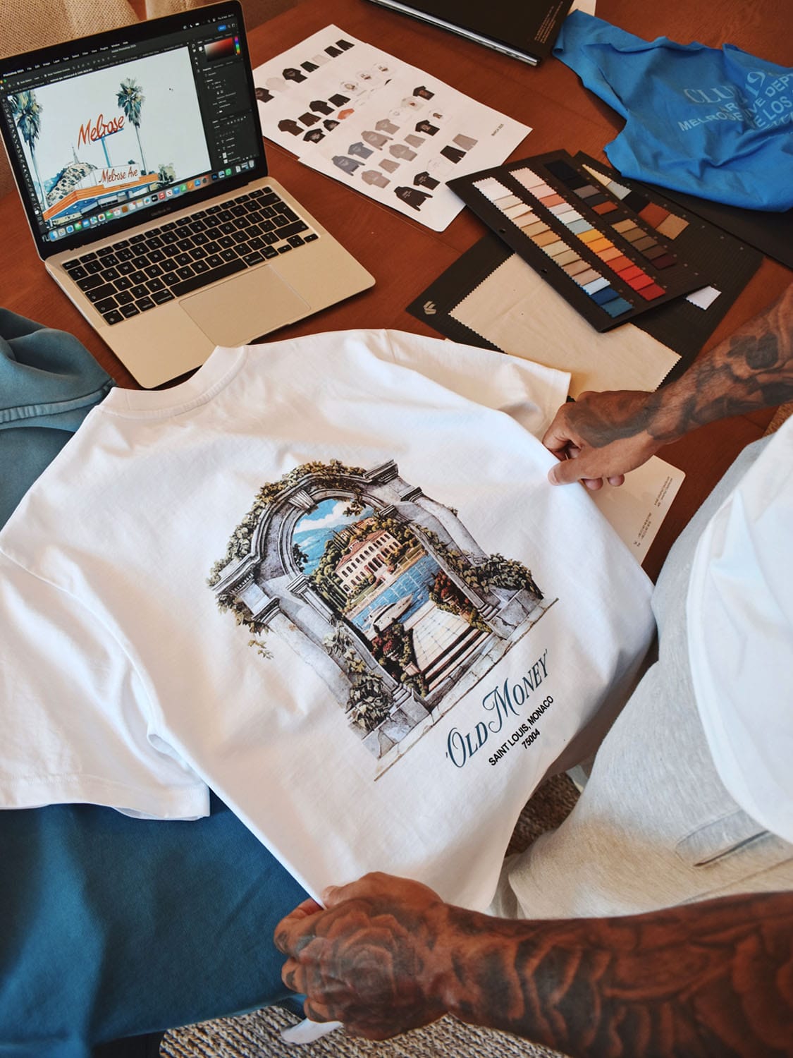 CLUB 1984. Old Money T-shirt - White T-Shirt