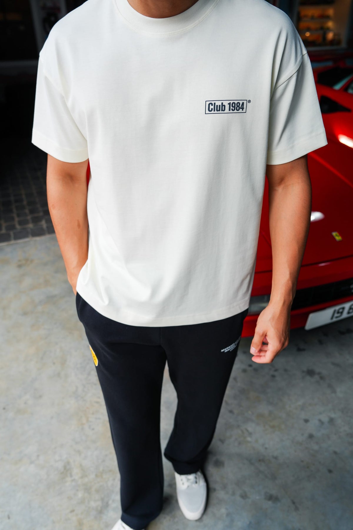 CLUB 1984. Rear View T-shirt - Off White T-Shirt