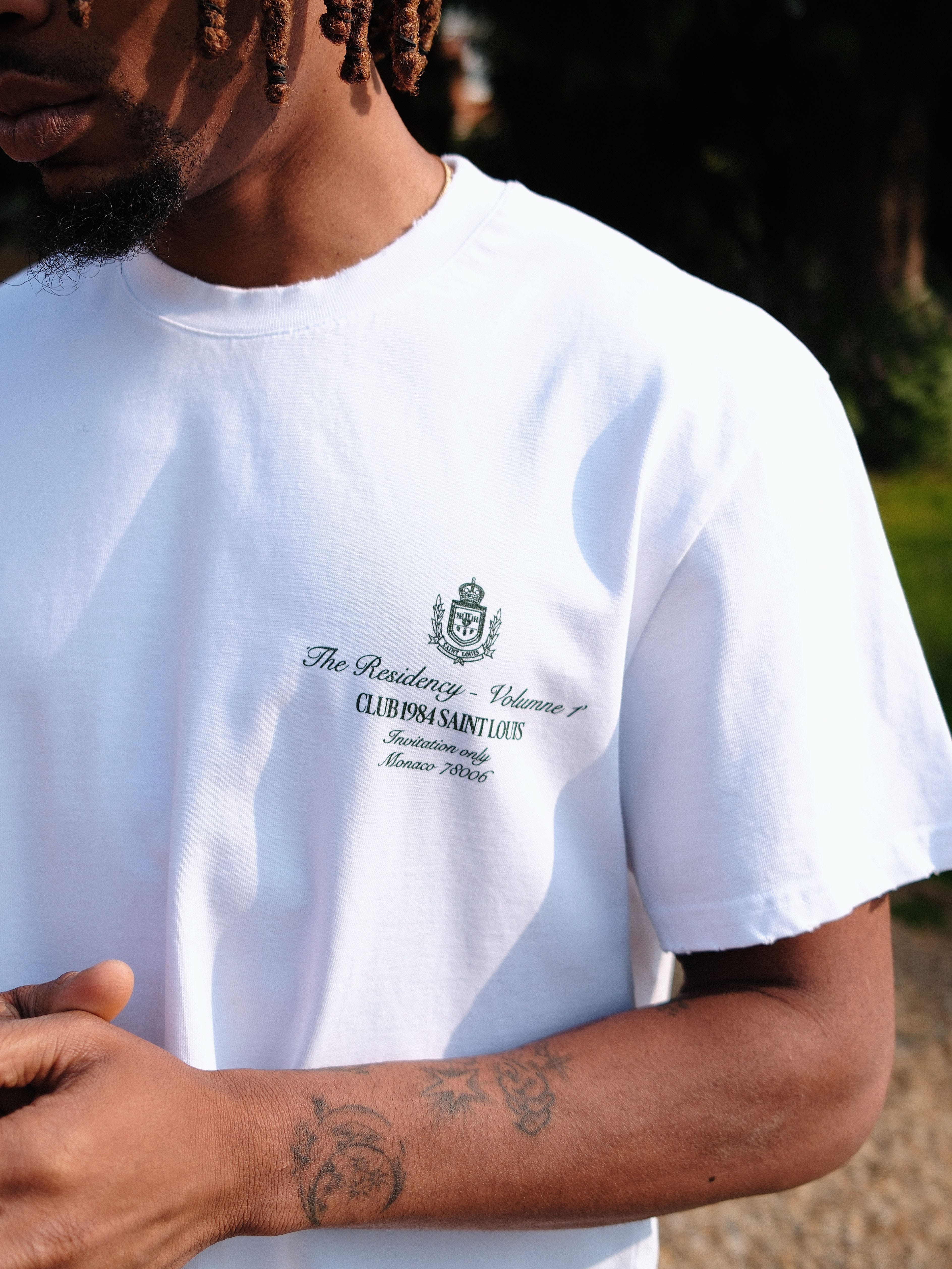 CLUB 1984. Residency Distressed T-Shirt - Vintage White T-Shirt