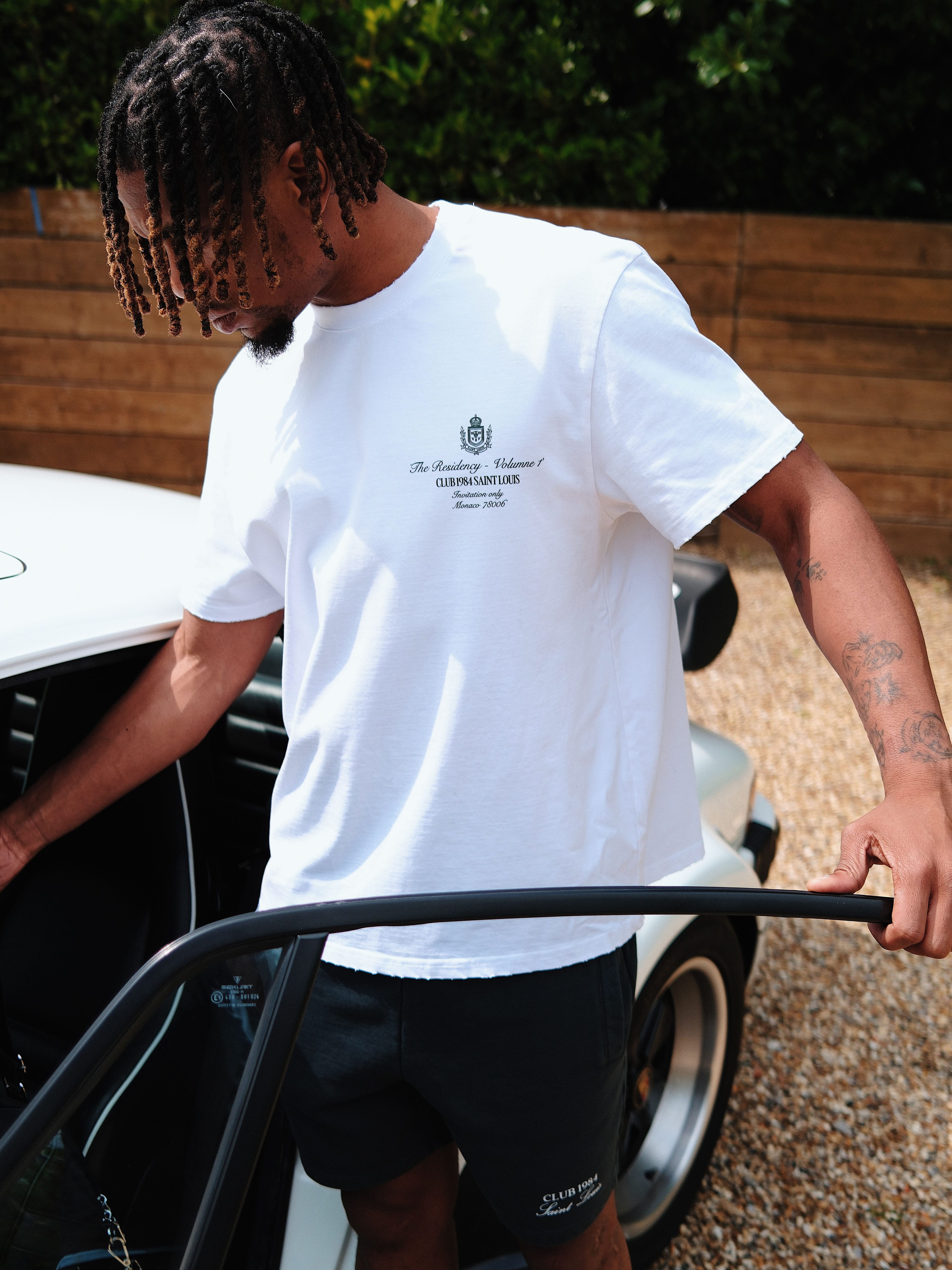 CLUB 1984. Residency Distressed T-Shirt - Vintage White T-Shirt