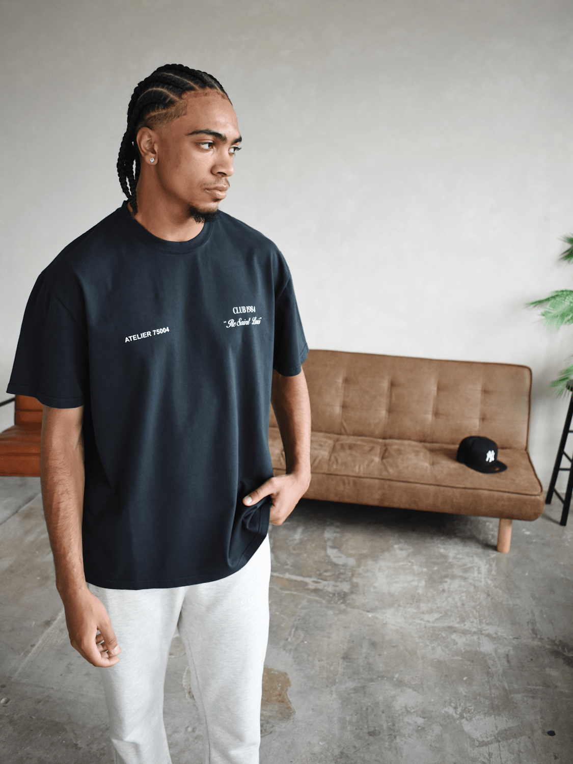 CLUB 1984. Signature T-shirt - Washed Black T-Shirt