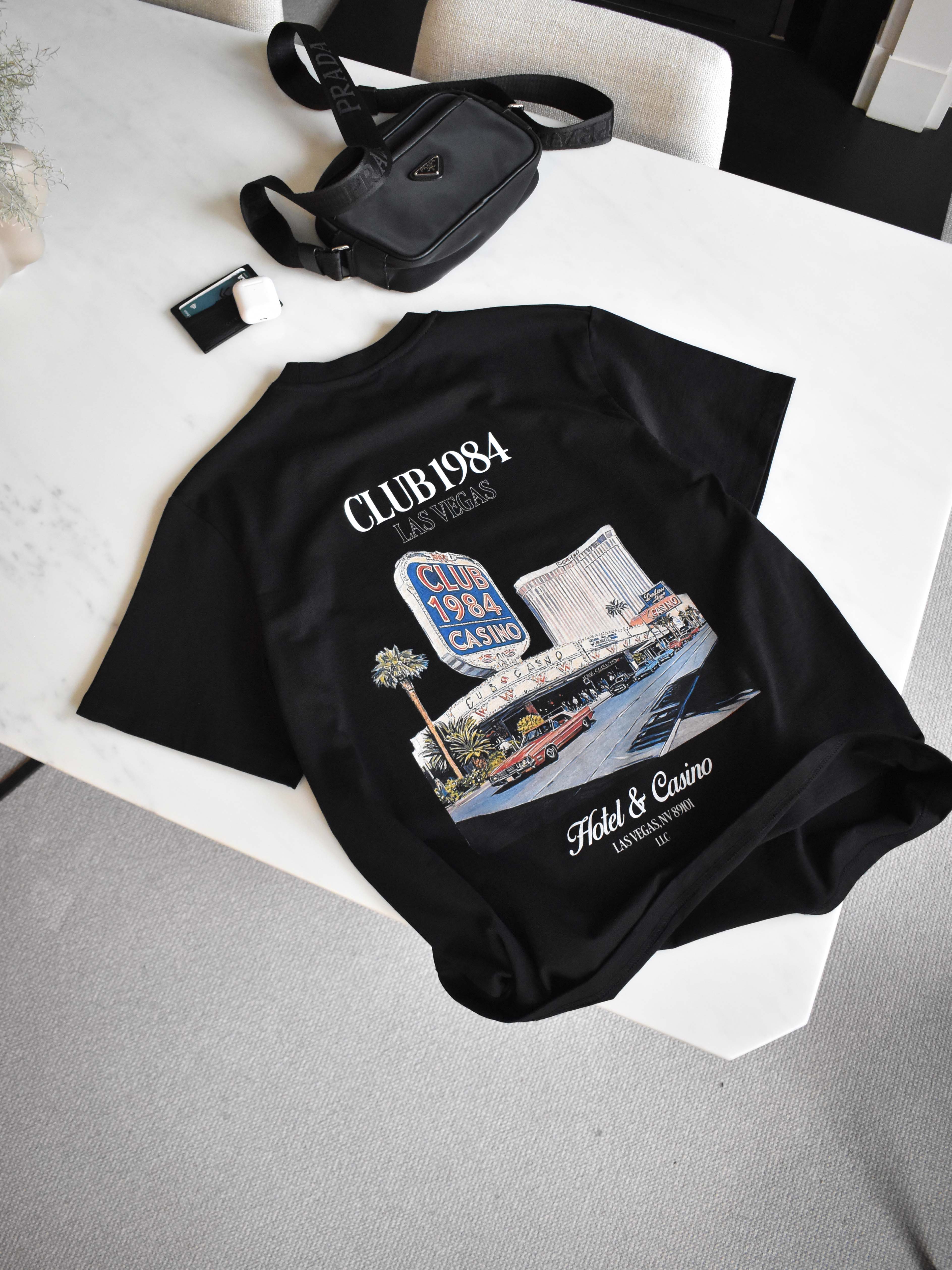 CLUB 1984. Vegas T-shirt - Black T-Shirt