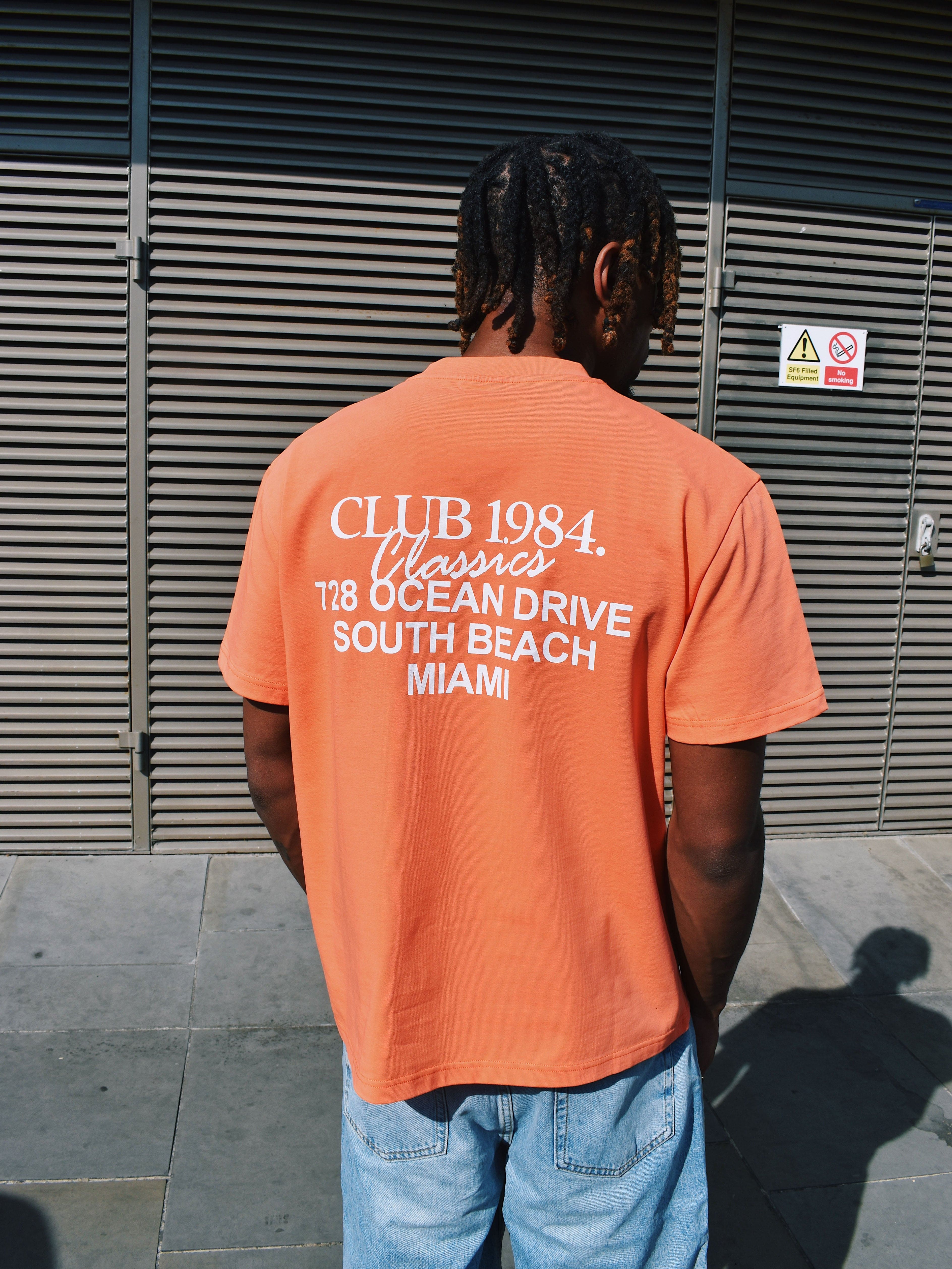 CLUB 1984. Vice City T-shirt - Coral T-Shirt