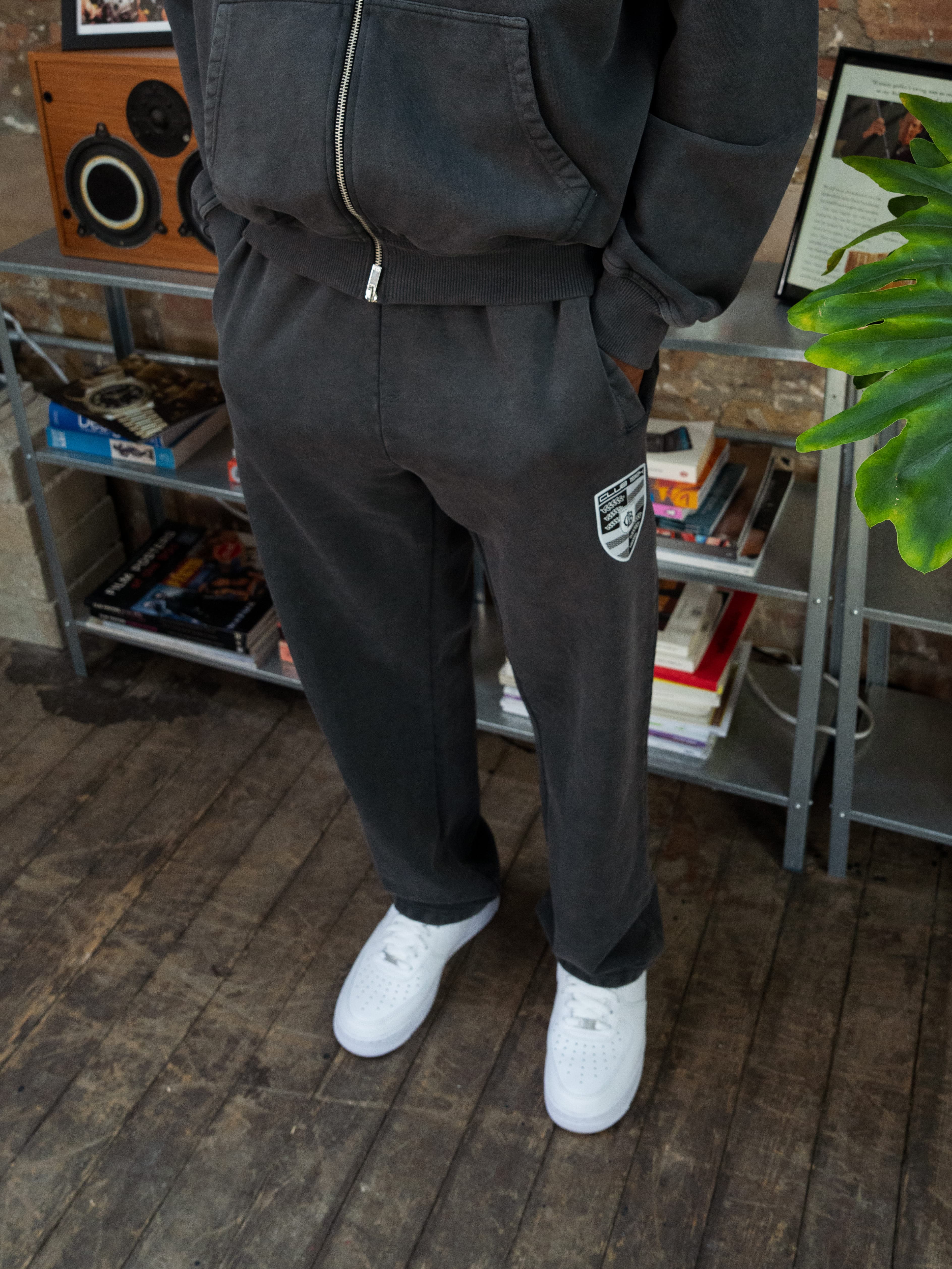 CLUB 1984. 911 Sweatpants - Washed Grey Sweatpants