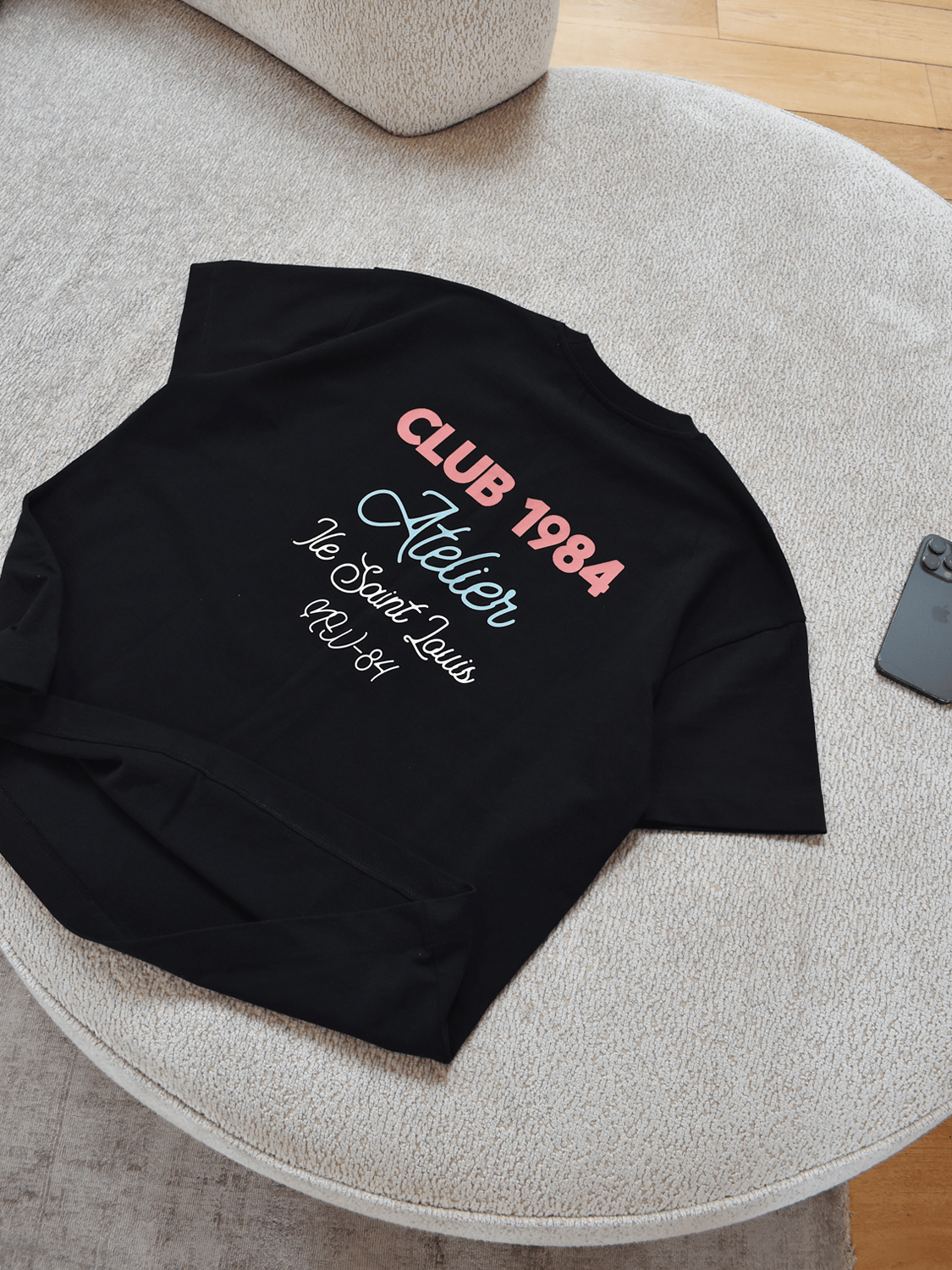 CLUB 1984. Atelier Script T-shirt - Black T-Shirt