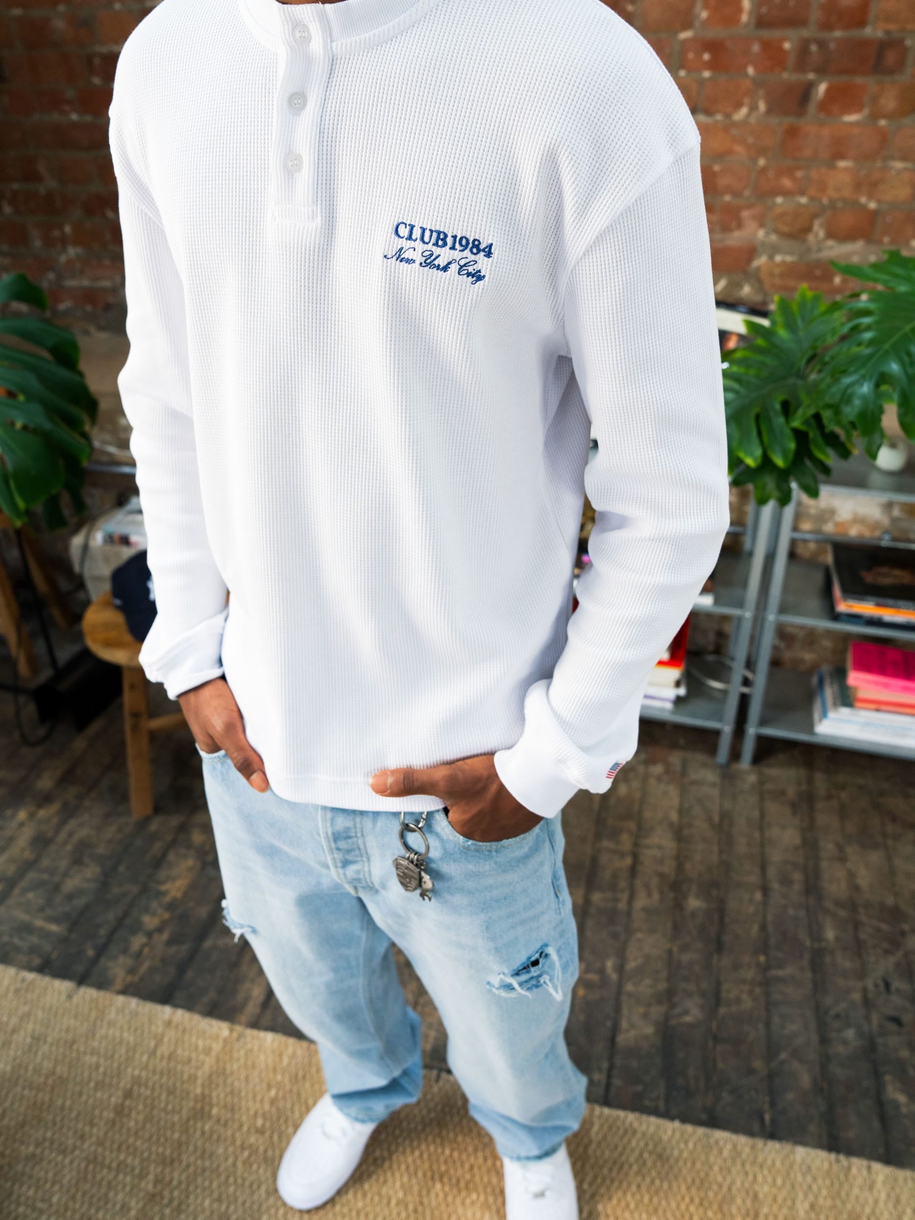 CLUB 1984. Bronx Waffle LS Henley - White T-Shirt
