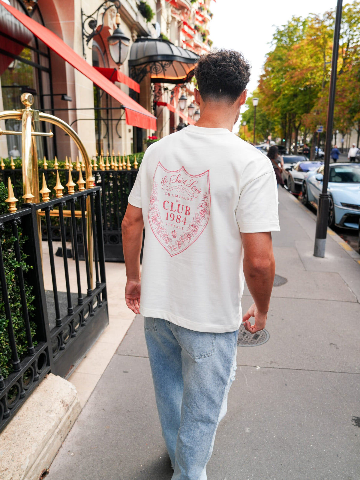 CLUB 1984. Champagne T-shirt - Off White T-Shirt