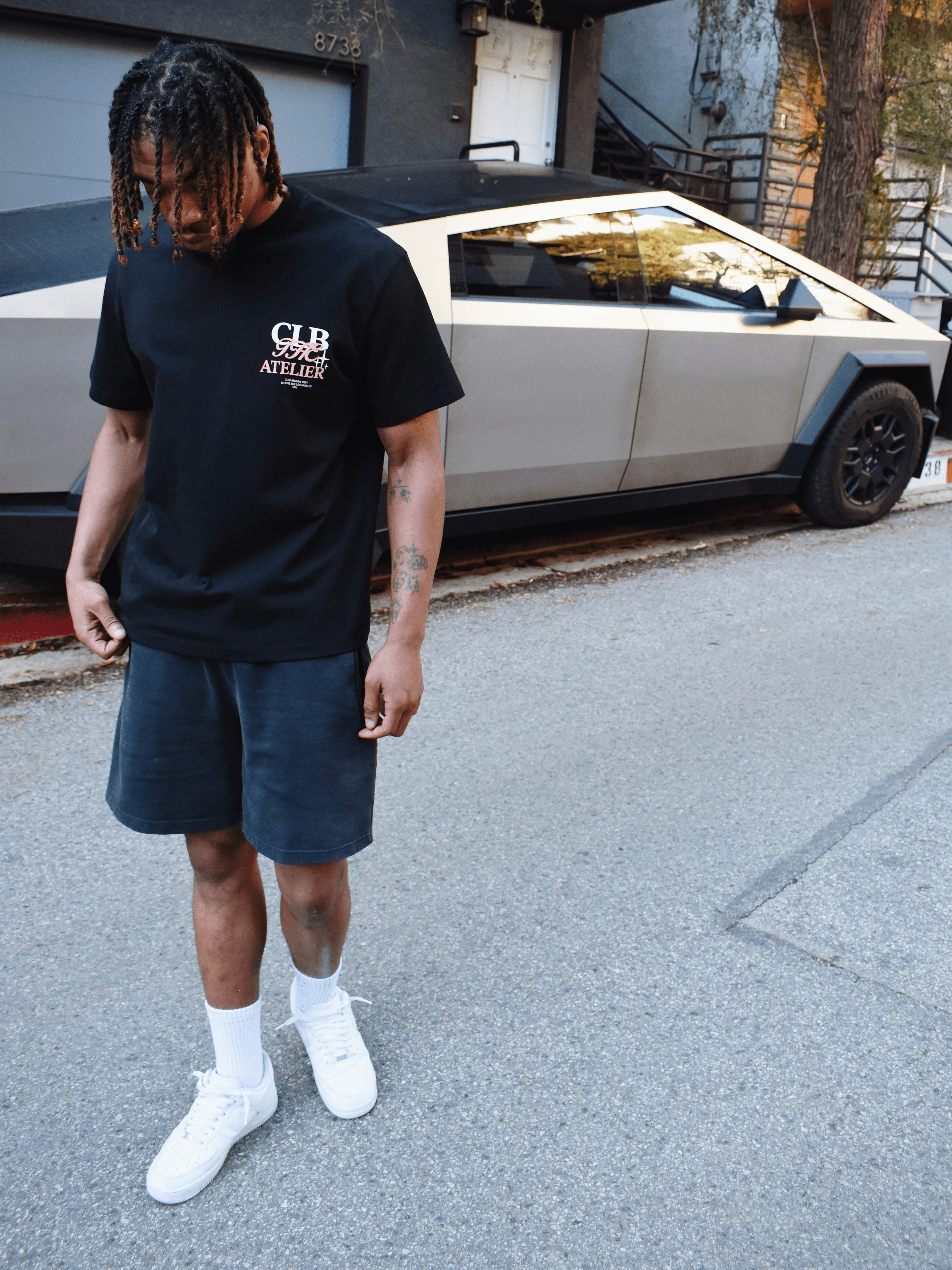 CLUB 1984. CLB Studio T-shirt - Black T-Shirt