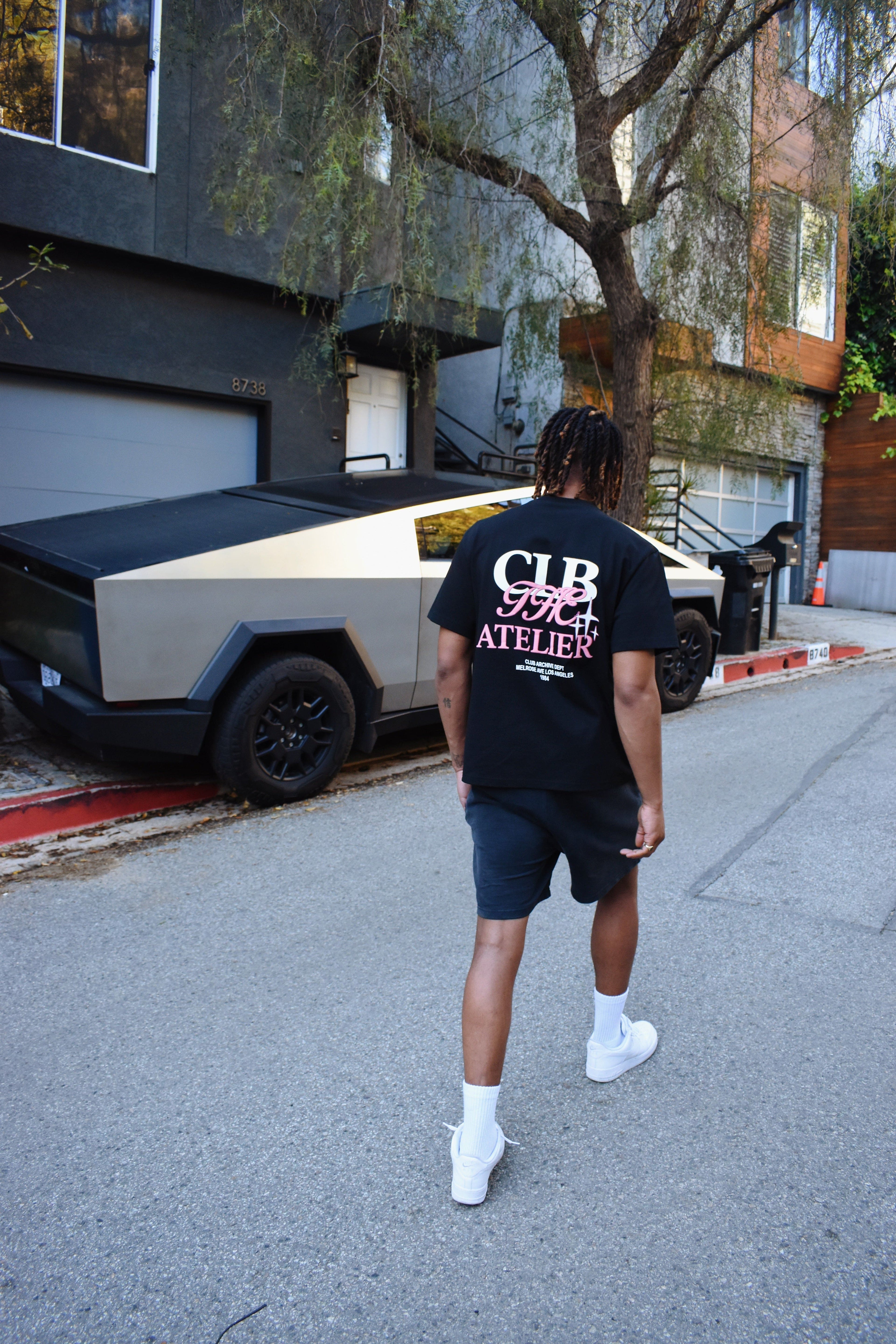 CLUB 1984. CLB Studio T-shirt - Black T-Shirt