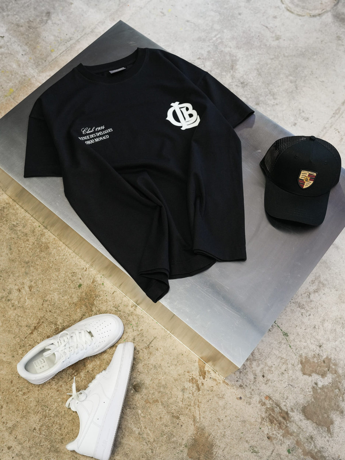CLUB 1984. CLB T-shirt - Black T-Shirt