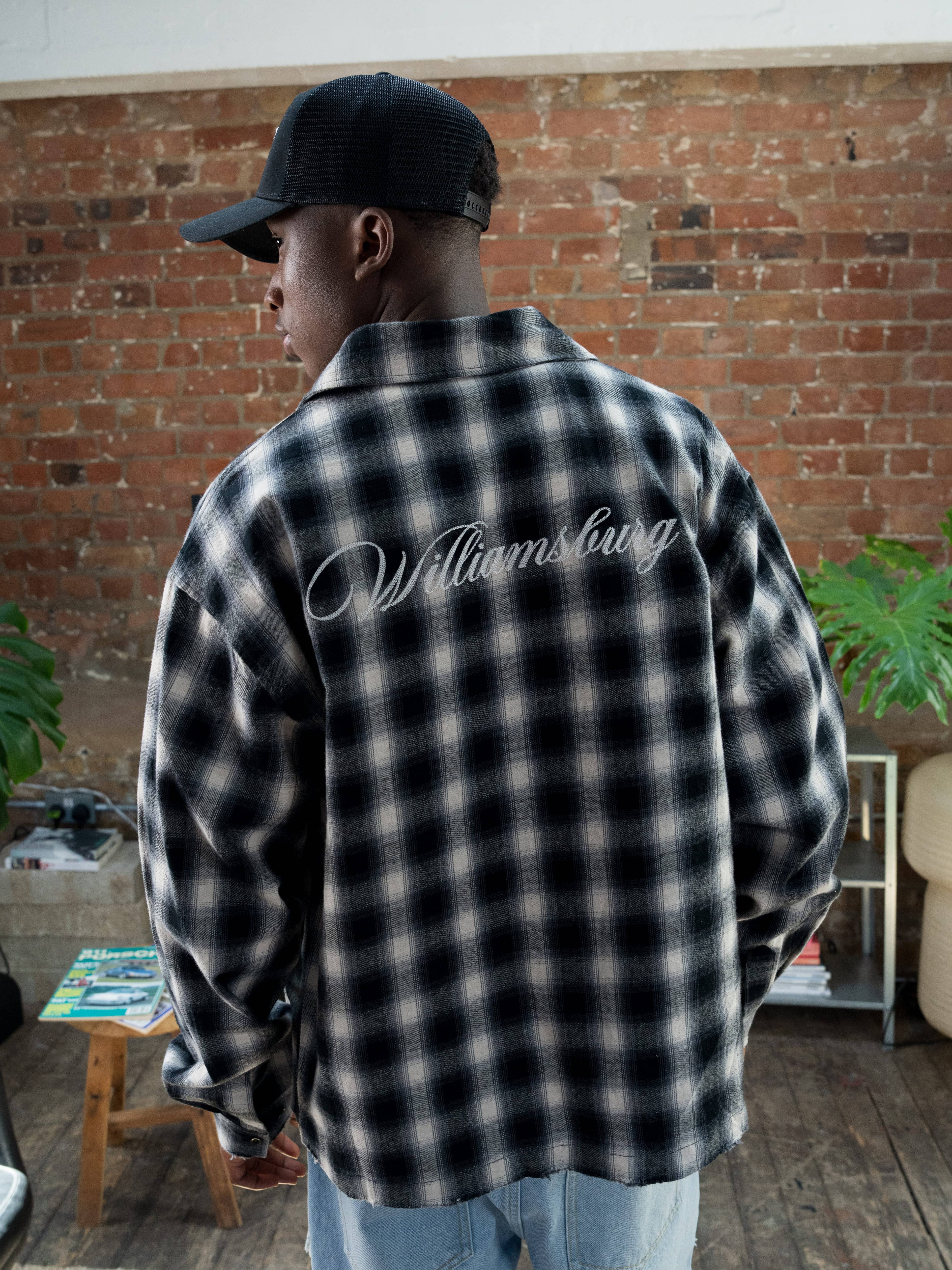 CLUB 1984. Club Checked LS Shirt - Black/White Shirt