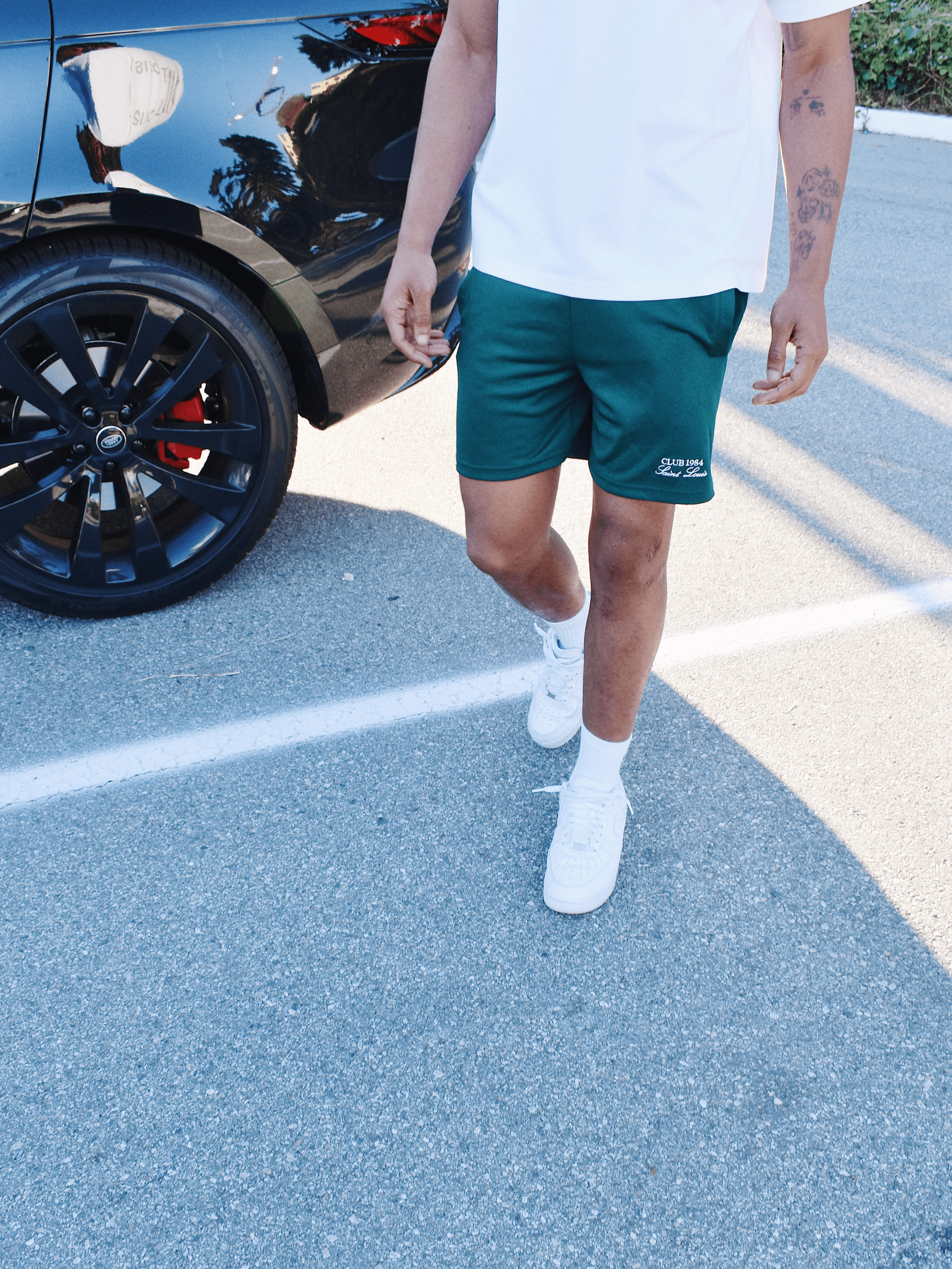 CLUB 1984. Essential Mesh Shorts - Forrest Green shorts