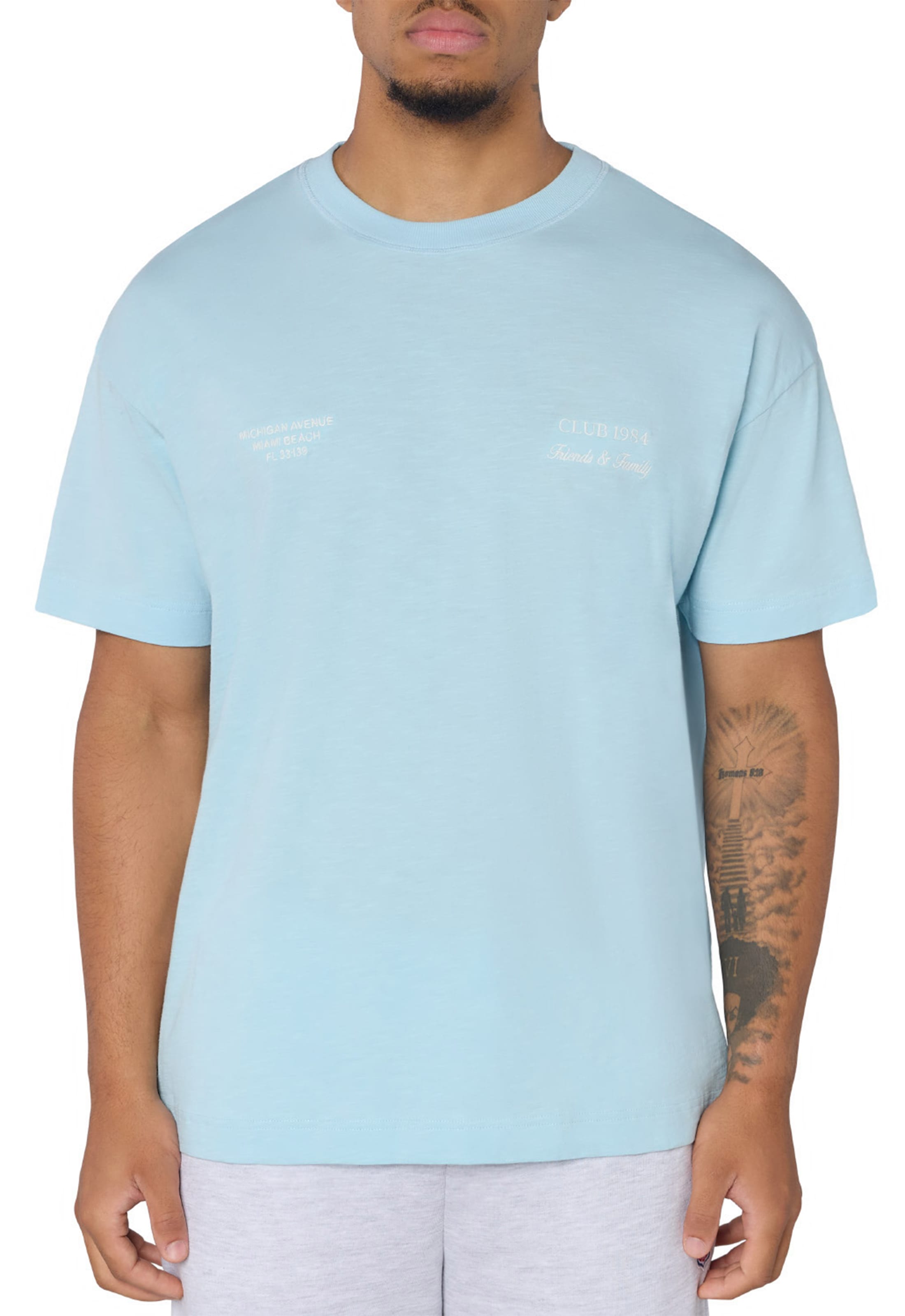 CLUB 1984. F&F Miami T-shirt - Light Blue T-Shirt
