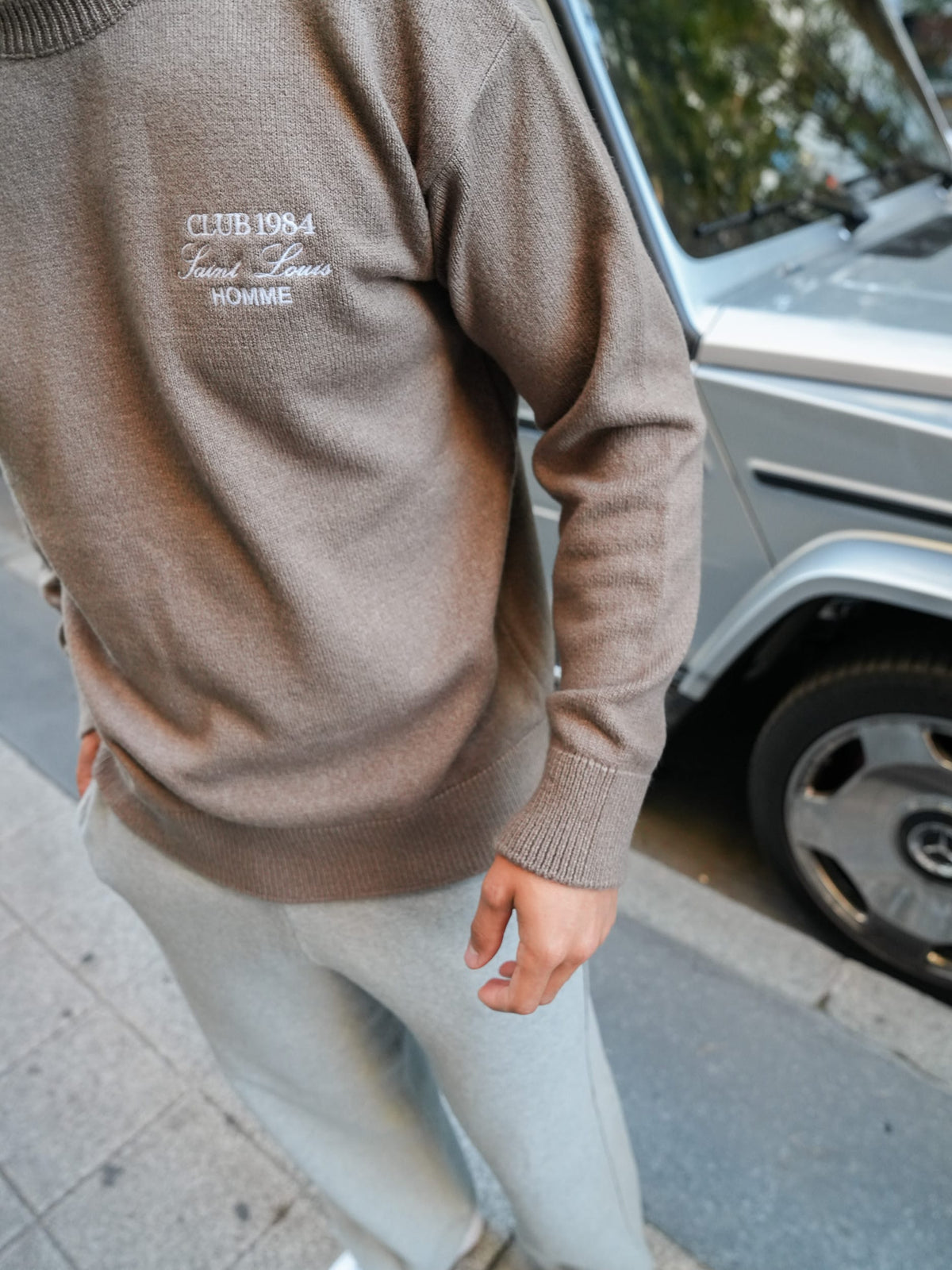 CLUB 1984. Homme Knitted Sweatshirt - Mocha Sweatshirt
