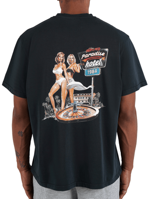 CLUB 1984. Paradise Hotel T-shirt - Washed Black T-Shirt