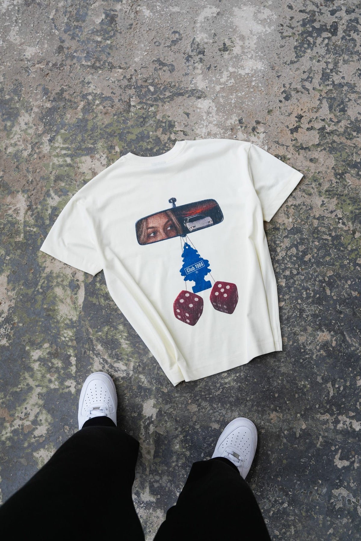 CLUB 1984. Rear View T-shirt - Off White T-Shirt