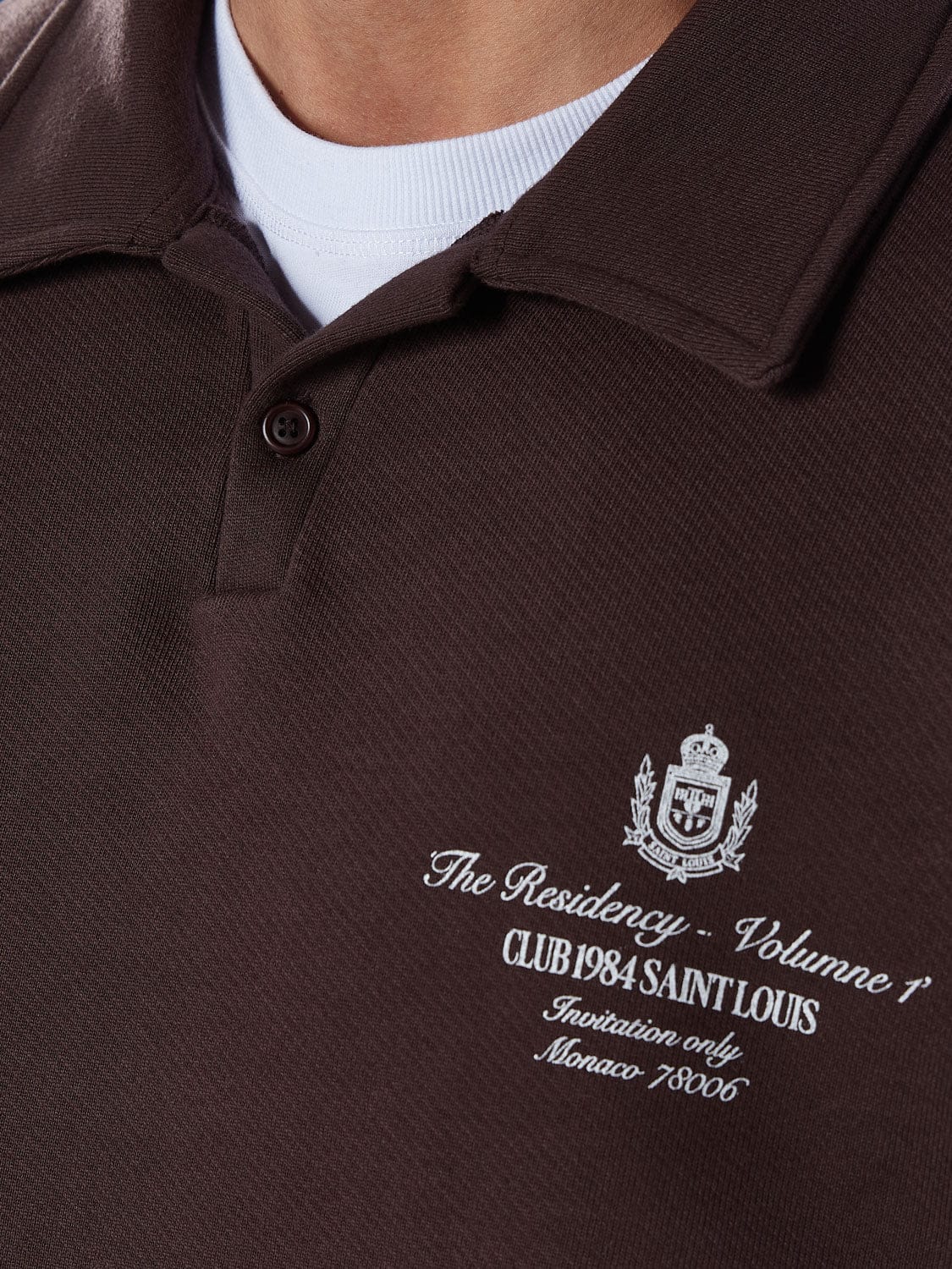 CLUB 1984. Residency Polo Sweatshirt - Coffee Sweatshirt